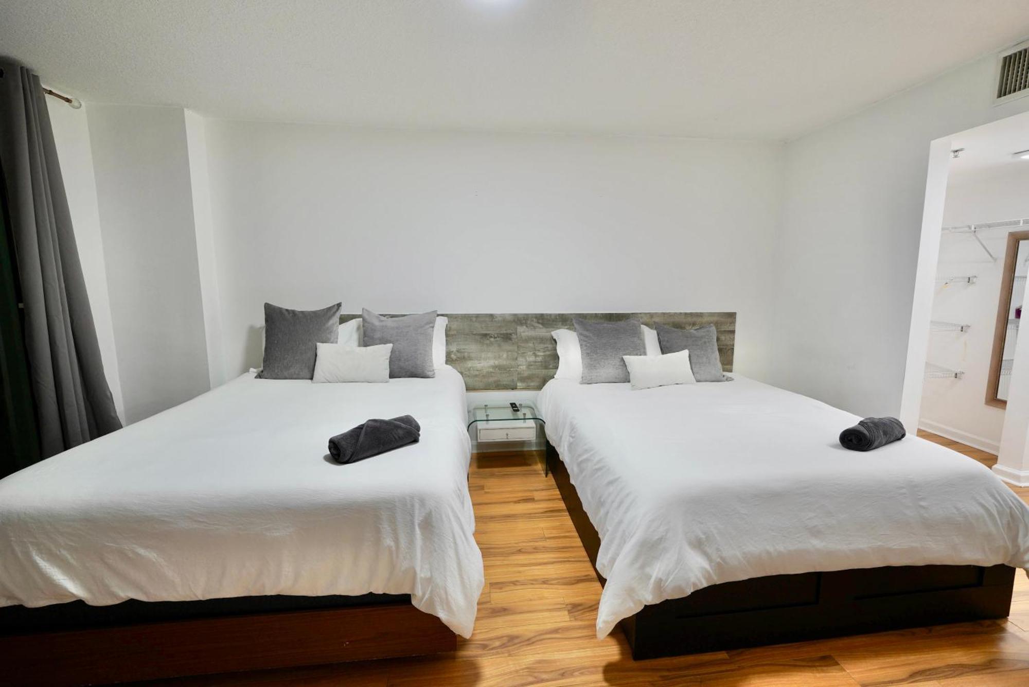 City & Sea View+Free Parking Modern Condo Маямі Екстер'єр фото